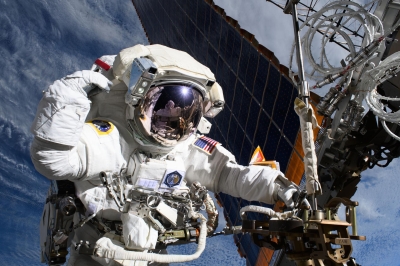 NASA ISS: al via le spacewalk 94 e 95 per preparare i nuovi pannelli solari