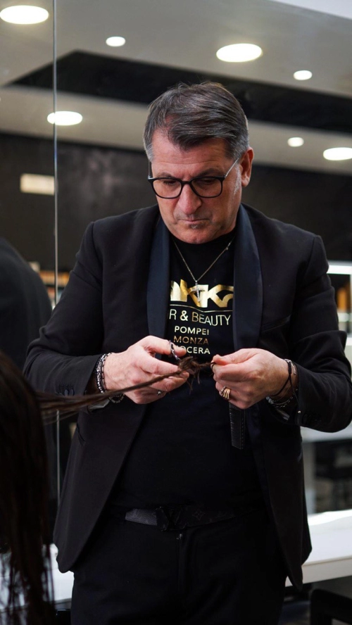 Il taglio strutturato: la nuova eleganza contemporanea secondo Leno Romeo