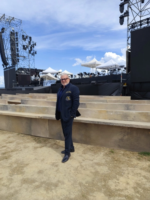 Quando la pizza diventa arte: Vincenzo Varlese incanta il Teatro del Silenzio di Bocelli
